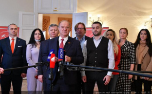 Россию спасет "левый поворот"