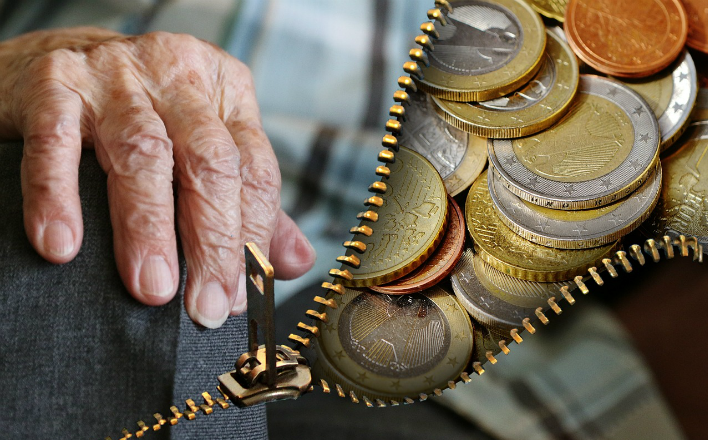 ИПК: Государство обчистит будущих пенсионеров в автоматическом режиме