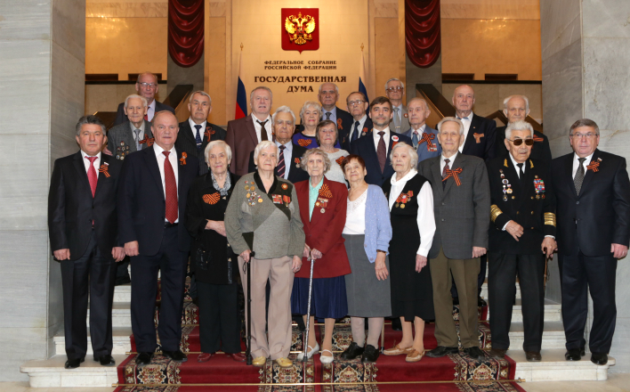 «Спасибо за подвиг и Победу!». Г.А. Зюганов поздравил ветеранов Великой Отечественной войны