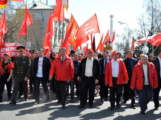 Нет базам НАТО в России! Г.А.Зюганов принял участие в многотысячном митинге в городе Ульяновске