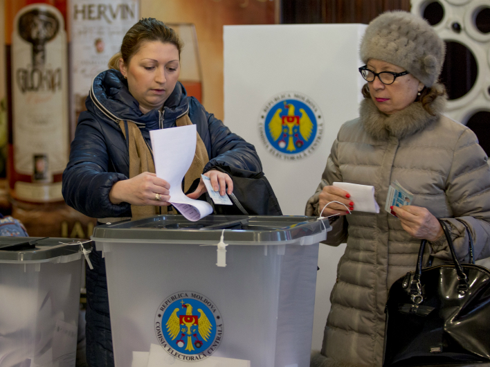 Молдавия – за «левых»