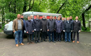 Всё лучшее – детям! Подмосковные коммунисты отправили подарки в детские дома и хосписы региона