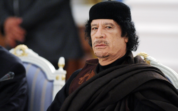 Письма Клинтон раскрыли истинную причину свержения Каддафи