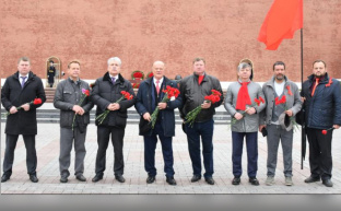 Г.А.Зюганов: "Да здравствует наша Победа!"
