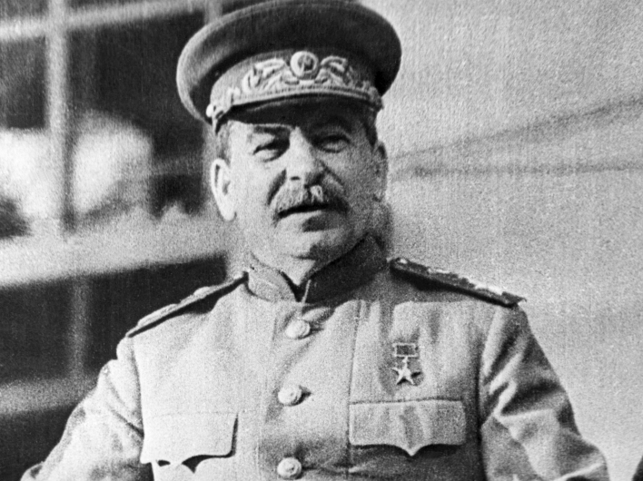 21 декабря в 11:00 состоится возложение цветов к могиле И.В.Сталина