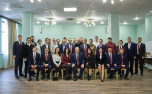 Геннадий Зюганов встретился со слушателями 61-го потока Центра политической учебы ЦК КПРФ