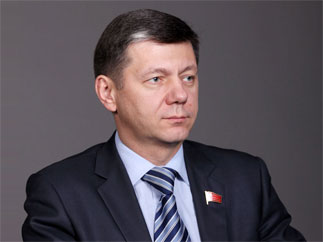 Д.Г. Новиков: «Горючего материала» в России не меньше чем на Украине»