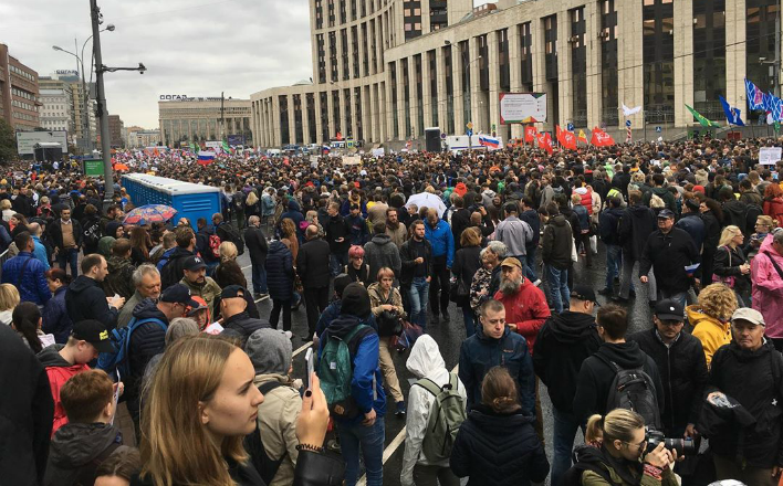 На митингах в Москве политические прохиндеи готовят русский «Майдан-2024»